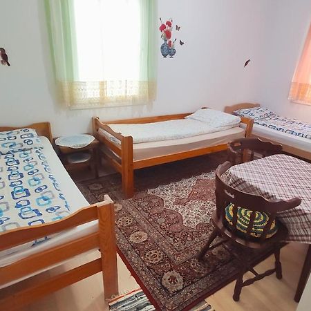 Гостевой дом Privatni Smjestaj "Mratinje" Плужине Экстерьер фото